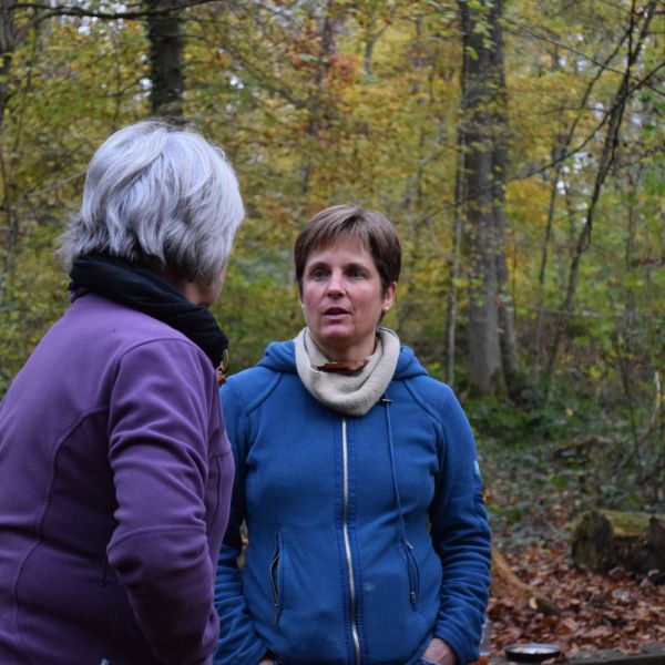 Jetzt fallet d'Blettli wieder (Foto: Erika Gisler)