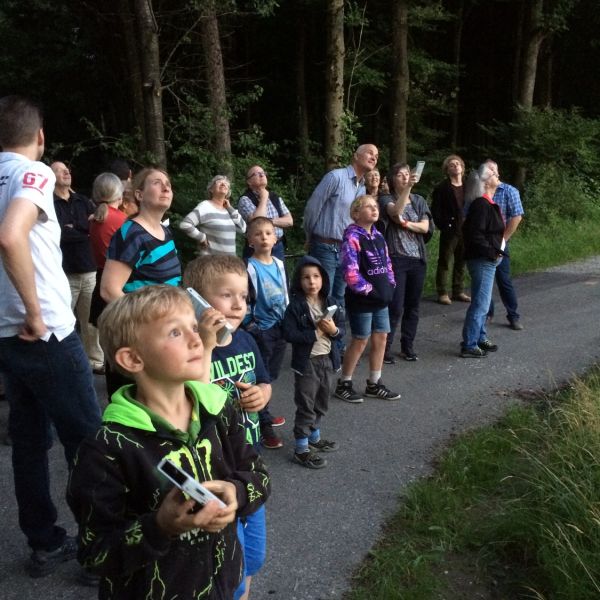 Fledermausexkursion 1.7.2016 (Foto: Erika Gisler)